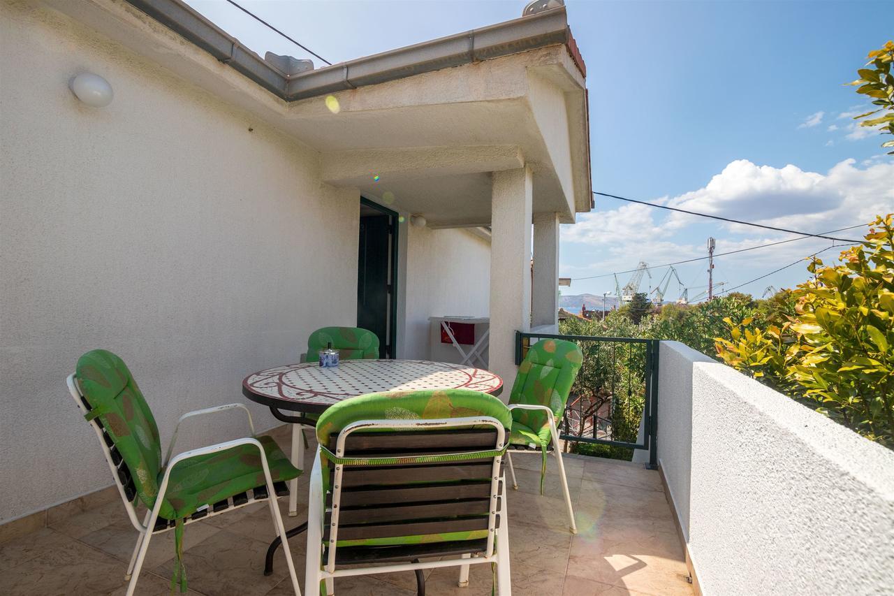 Apartment And Rooms Ruza Trogir Ngoại thất bức ảnh